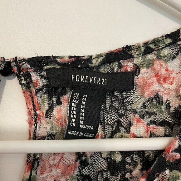 FOREVER 21 Black Pink Multi Floral Lace Twee 2010s Short Sleeve Peplum Blouse M - Picture 6 of 16